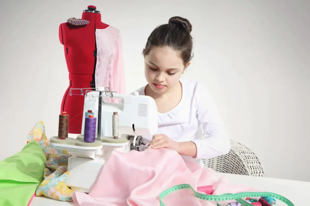 Quelle machine à coudre pour un enfant ? - Couture Enfant