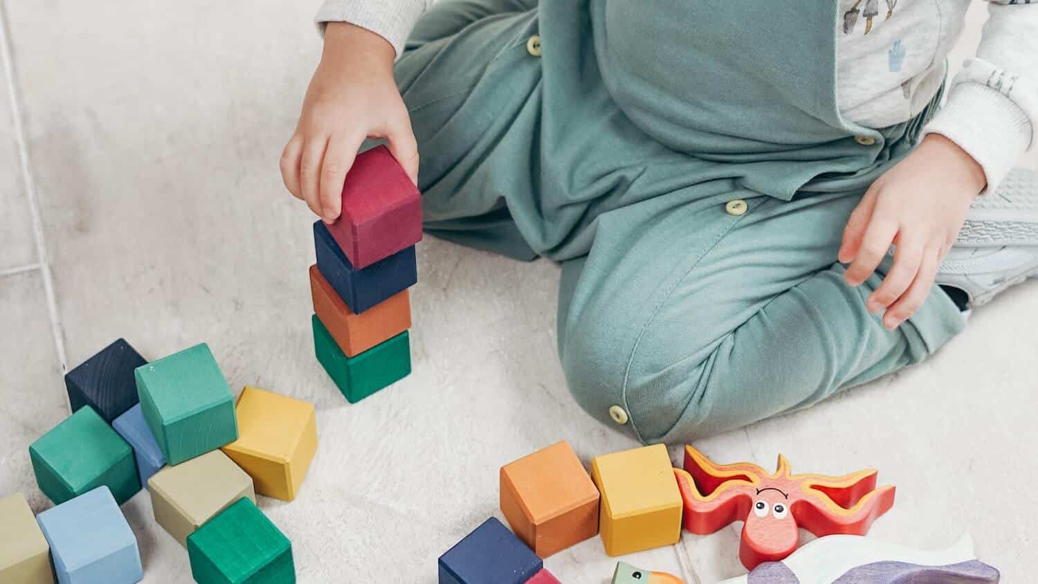 DIY : 10 jouets pour bébé à fabriquer soi-même