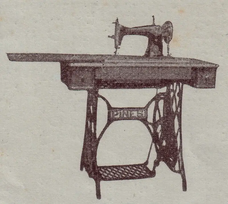 Machine à coudre de la Pine Sewing Company, premier nom de Janome