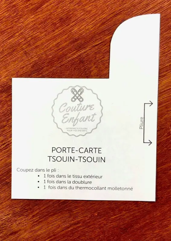 La pièce de patron du porte-carte