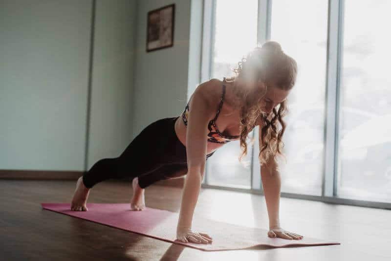 Le legging pour faire du yoga ou du Pilate, c'est facile et rapide à coudre !