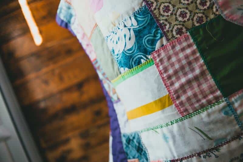 Sewing a patchwork blanket is a great gift idea!