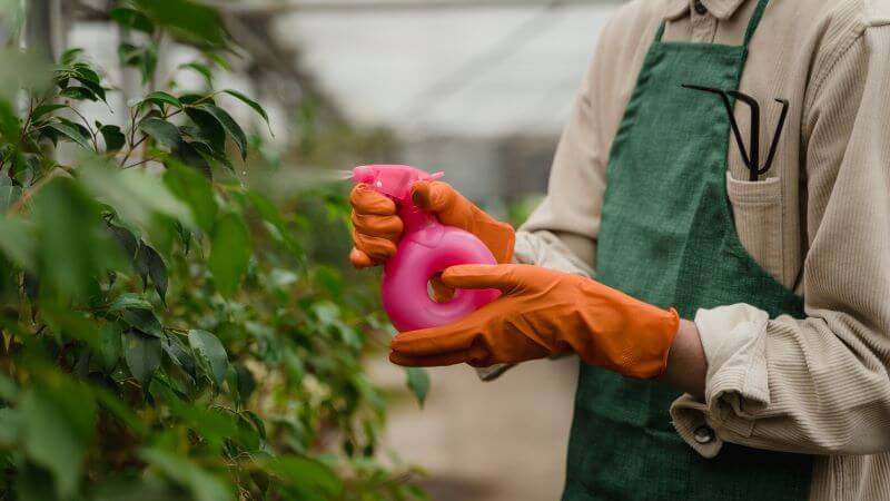 La couture d'un tablier pour le jardin est facile et rapide !