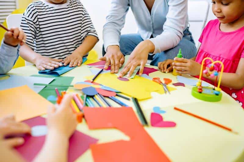 Enfants à l'école maternelle