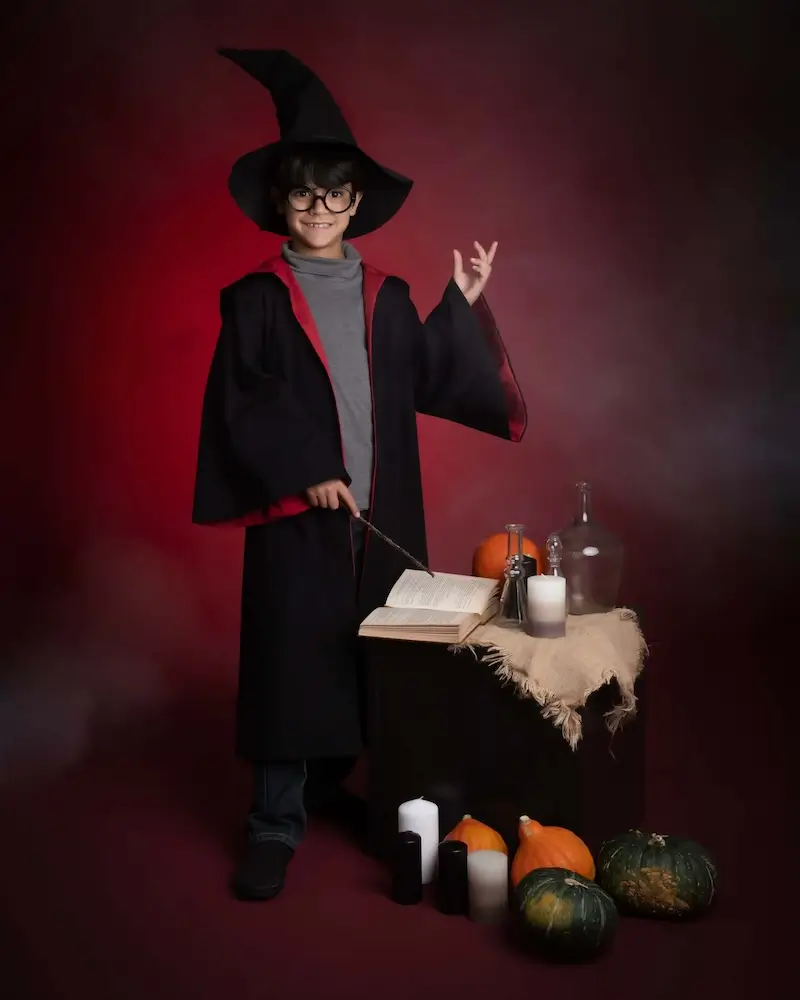 Déguisement ARTHUR LE MAGE OU APPRENTI SORCIER