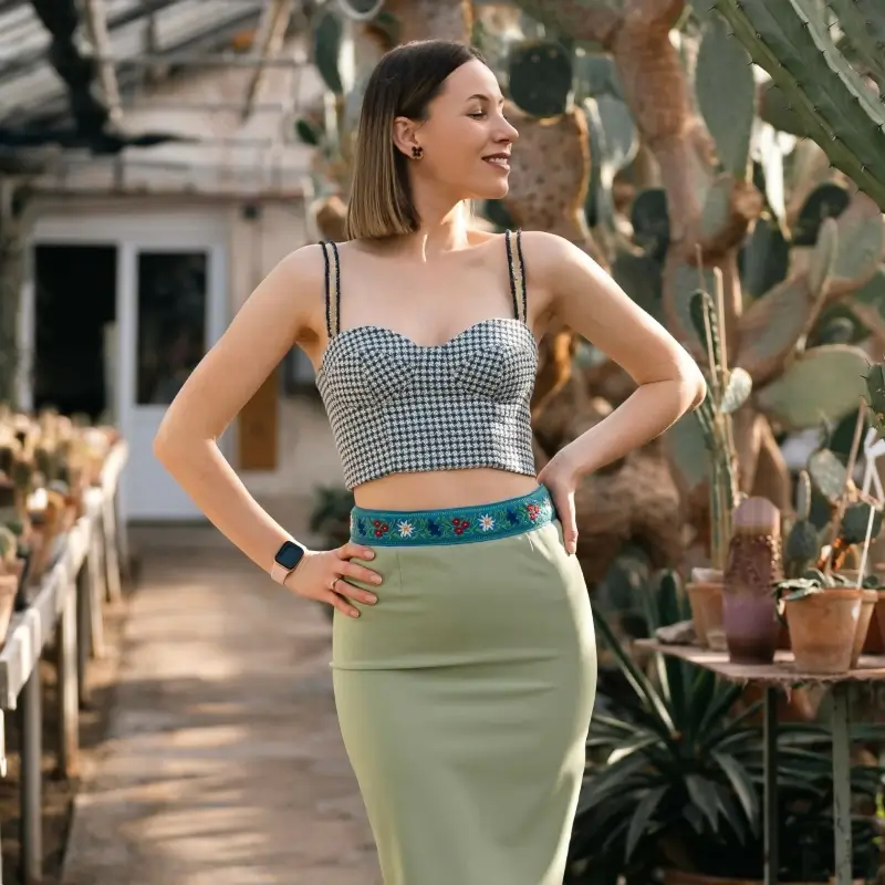 Patrón de costura para corpiño, de Muna Pattern